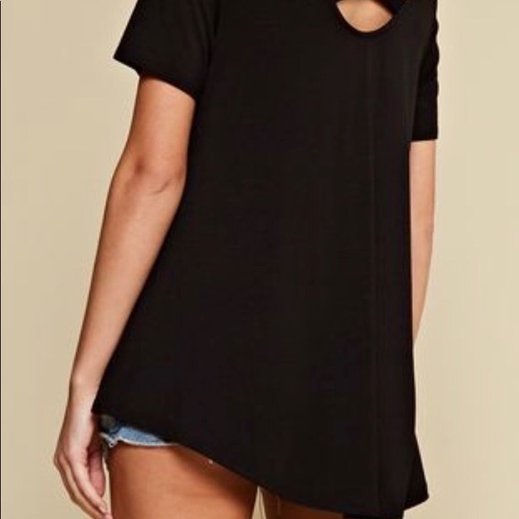 Black top cross cross back - Picture 2 of 2